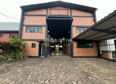 Galpão/Depósito/Armazém para alugar, 700m² no União, Estância Velha
