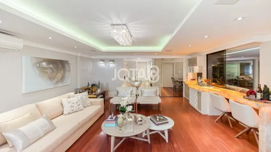 Apartamento com 4 Quartos à venda, 180m² no Água Verde, Curitiba