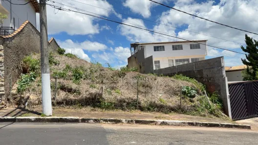 Lote/Terreno à venda, 390m² no Quintas das Avenidas, Juiz de Fora