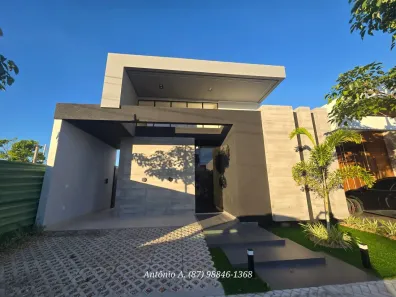 Casa com 3 Quartos à venda no Centro, Petrolina