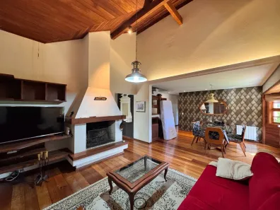 Casa com 4 Quartos à venda, 220m² no Planalto, Gramado