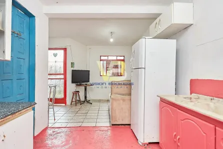 Casa com 1 Quarto à venda, 160m² no Cidade Industrial, Curitiba