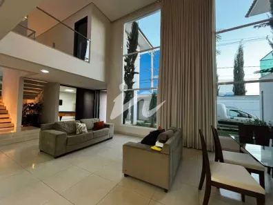 Casa com 5 Quartos à venda, 454m² no Alto Umuarama, Uberlândia