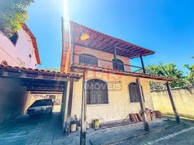 Casa com 3 Quartos à venda, 360m² no Piratininga, Niterói