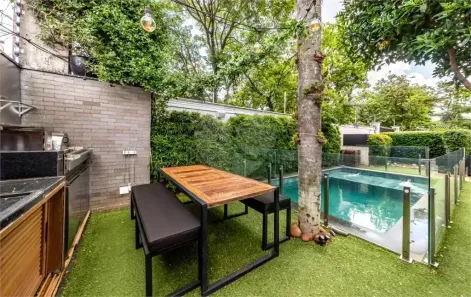 Casa de Condomínio com 4 Quartos à venda, 334m² no Santo Amaro, São Paulo