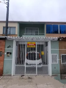 Sobrado com 2 Quartos à venda, 74m² no Centro, Camboriú