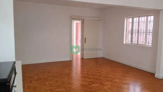 Casa com 3 Quartos para alugar, 168m² no Pinheiros, São Paulo