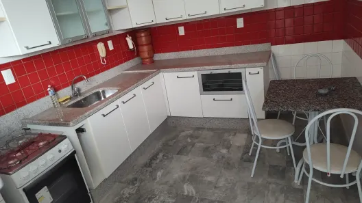 Apartamento com 3 Quartos à venda, 140m² no Centro, Juiz de Fora