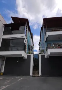 Casa com 3 Quartos à venda, 120m² no Curicica, Rio de Janeiro