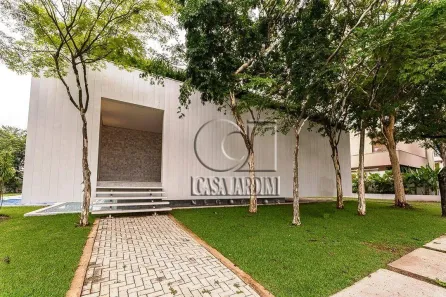 Casa de Condomínio com 4 Quartos à venda, 970m² no Alphaville Residencial Um, Barueri