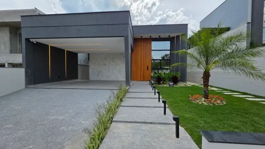 Casa com 3 Quartos à venda, 174m² no Sertão do Maruim, São José
