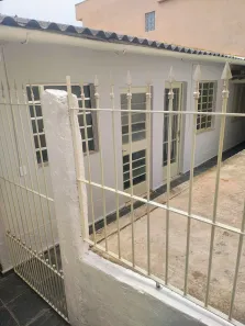 Casa com 1 Quarto para alugar, 55m² no Jardim Rossin, São Paulo