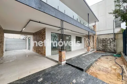 Ponto Comercial com 5 Quartos à venda, 271m² no Colégio Batista, Belo Horizonte