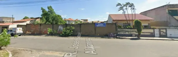 Lote/Terreno à venda, 360m² no Parque Calabouço, Campos dos Goytacazes