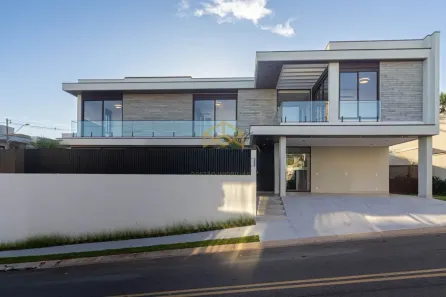 Sobrado com 4 Quartos à venda, 297m² no Swiss Park, Campinas