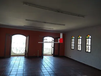 Casa com 3 Quartos para alugar, 500m² no Jardim São Bento, São Paulo