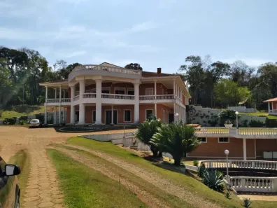 Fazenda/Sítio com 5 Quartos à venda, 400m² no Área Rural de Tatuí, Tatuí
