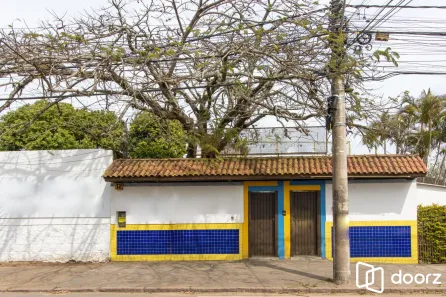 Prédio Comercial com 4 Quartos à venda, 332m² no Vila Nova, Porto Alegre