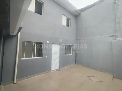 Casa com 1 Quarto para alugar, 40m² no Jardim Marabá(Zona Sul), São Paulo