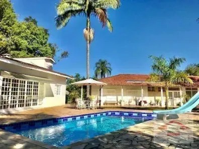 Fazenda/Sítio com 4 Quartos à venda, 754m² no Caxambu, Jundiaí