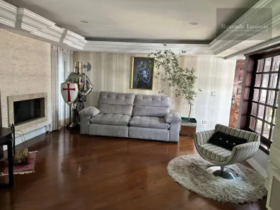 Casa com 5 Quartos à venda, 560m² no Parolin, Curitiba