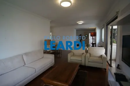Apartamento com 3 Quartos à venda, 220m² no Itaim Bibi, São Paulo