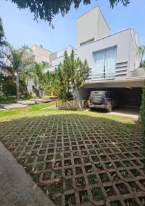 Casa de Condomínio com 4 Quartos para venda ou aluguel, 285m² no Jardim Imperial, Cuiabá