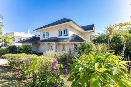 Casa de Condomínio com 4 Quartos à venda, 274m² no Campo Comprido, Curitiba