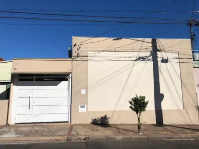 Casa com 3 Quartos à venda, 150m² no Montolar, Marília