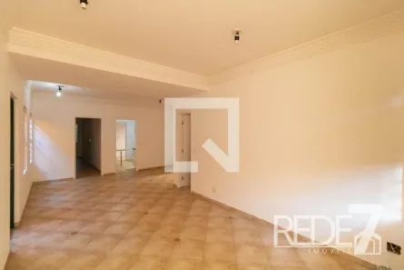 Casa com 3 Quartos à venda, 257m² no Taquaral, Campinas