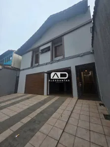 Sobrado com 4 Quartos à venda, 300m² no Vila Valparaíso, Santo André