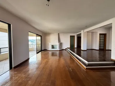Apartamento com 3 Quartos à venda, 229m² no Exposição, Caxias do Sul