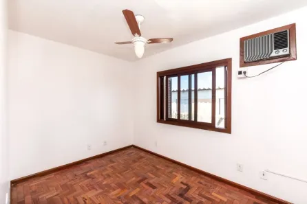Apartamento com 2 Quartos à venda, 49m² no Restinga, Porto Alegre