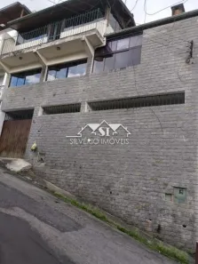 Casa com 3 Quartos à venda, 265m² no Mosela, Petrópolis