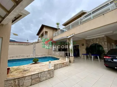 Sobrado com 4 Quartos à venda, 227m² no Solemar, Praia Grande