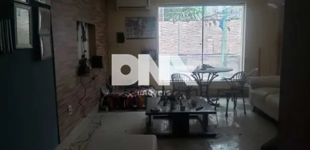 Casa com 3 Quartos à venda, 120m² no Laranjeiras, Rio de Janeiro