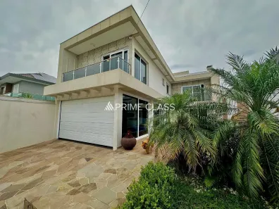 Sobrado com 3 Quartos à venda, 206m² no Igara, Canoas