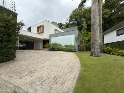 Casa com 3 Quartos à venda, 345m² no Saguaçu, Joinville
