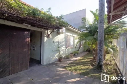 Casa com 3 Quartos à venda, 264m² no Santa Maria Goretti, Porto Alegre