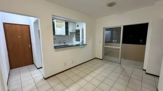 Apartamento com 2 Quartos para alugar, 62m² no Serraria, São José