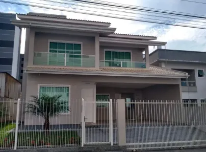 Casa com 3 Quartos à venda, 196m² no Pagani, Palhoça