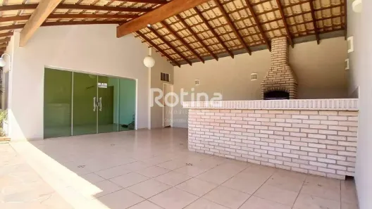 Casa com 4 Quartos à venda, 321m² no Brasil, Uberlândia