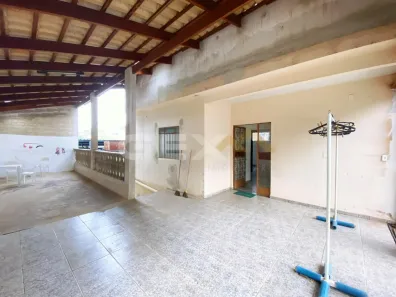 Casa com 4 Quartos à venda, 80m² no Morada Nova, Divinópolis