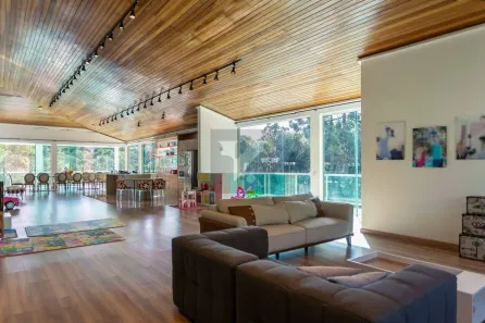 Fazenda/Sítio com 5 Quartos à venda, 5711m² no Recreio da Serra, Piraquara