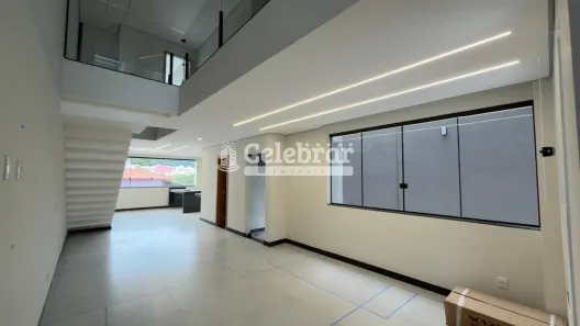 Casa com 3 Quartos à venda, 256m² no Lúcio de Abreu, Contagem