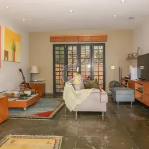 Casa com 3 Quartos à venda, 239m² no Vila Ipojuca, São Paulo