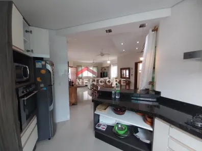 Casa com 4 Quartos à venda, 268m² no Cidade Nova Peruíbe, Peruíbe