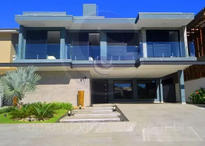Casa de Condomínio com 5 Quartos à venda, 334m² no Jardim Acapulco, Guarujá