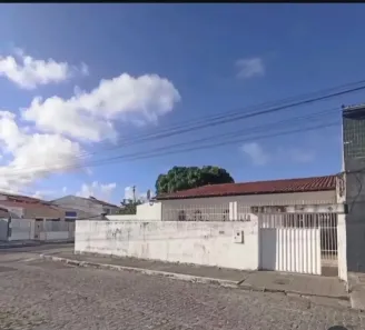 Casa com 3 Quartos à venda, 200m² no Farolândia, Aracaju