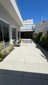 Casa com 4 Quartos à venda, 243m² no Cidade dos Funcionários, Fortaleza
